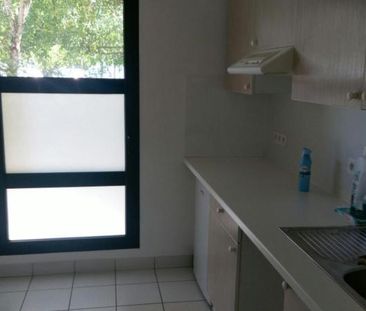 Location Appartement 2 pièces 39m² TOURS 37200 - Photo 3