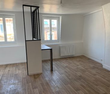 Location Appartement 1 pièce 32m² - Photo 3