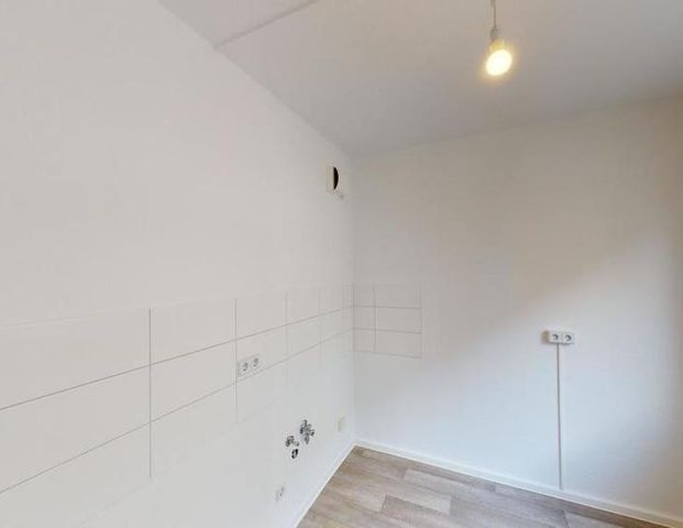 Unweit vom Schlossteich entfernte 2-Raum-Wohnung - Photo 1