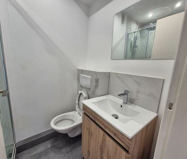 Location Appartement 2 pièces 27m² LE CANNET 06110 - Photo 6