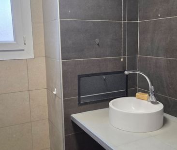 Location Appartement 3 pièces 47m² GRASSE 06130 - Photo 5