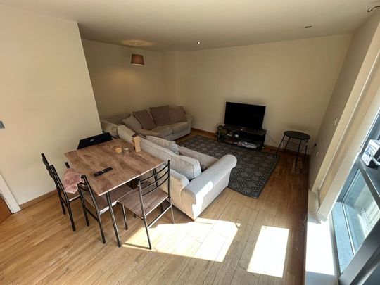 2 bedroom apartment to rent - Photo 1