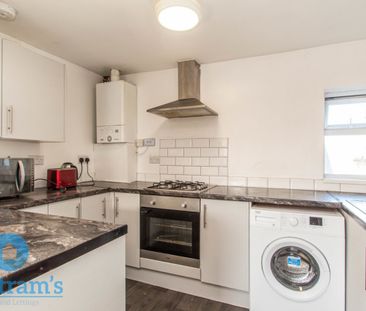 1 bed Shared Flat for Rent - Photo 5