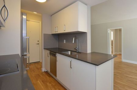 For Lease - 99 Tyndall Avenue Unit# 101, Toronto, Ontario - Photo 4