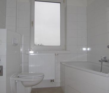 Einladende 3- Zimmerwohnung mit Einbauküche in der Paulsstadt - Photo 4