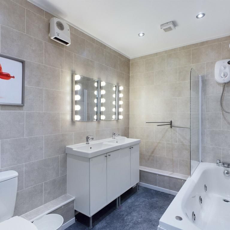 12 bedroom house to rent - Photo 1