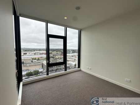 Welcome to THE LONSDALE - Photo 5