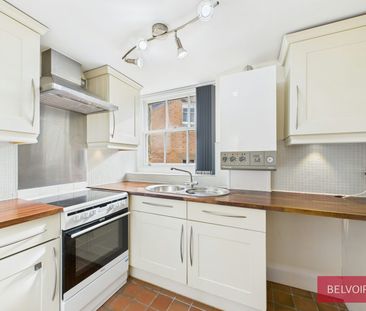 Flat to rent on - Photo 1