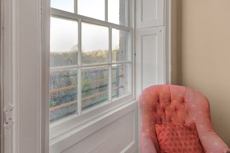 4 Bed Flat, Cornwallis Crescent, BS8 - Photo 5