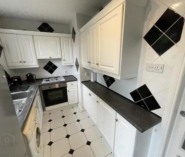 35 Glenalina Park, Belfast, BT12 7LD - Photo 6