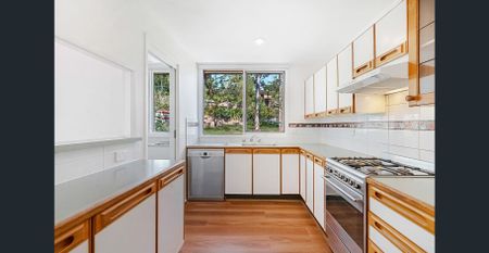 Renovated Home with Leafy Outlook! - Photo 5