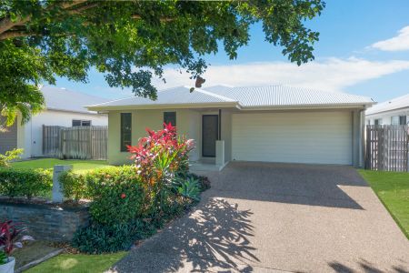 27 Sanctum Boulevard, Mount Low. - Photo 3