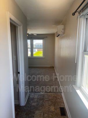 $1,295 / 1 br / 1 ba / - Photo 1
