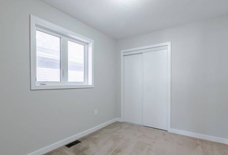 For Lease - 414 Queen Mary Drive Unit# Upper, Brampton, Ontario - Photo 5