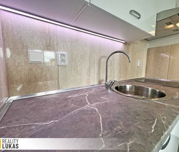 Pronájem bytu 1+kk 25 m² - Photo 2