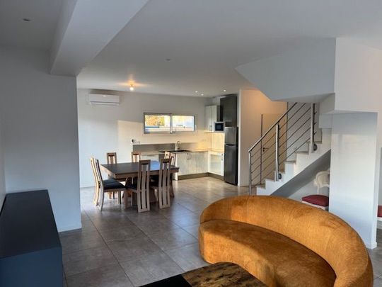 Location Maison 4 pièces 87m² PESSAC 33600 - Photo 1