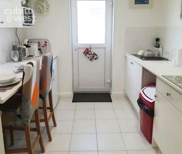 1 bedroom ground flat to rent - Photo 4