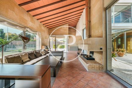 House for rent in Bellaterra - Photo 3