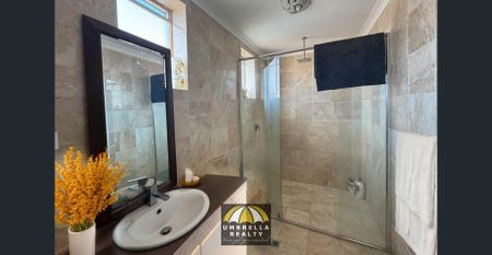 Comfortable Living in a Charming Two-Bedroom Home - Photo 5