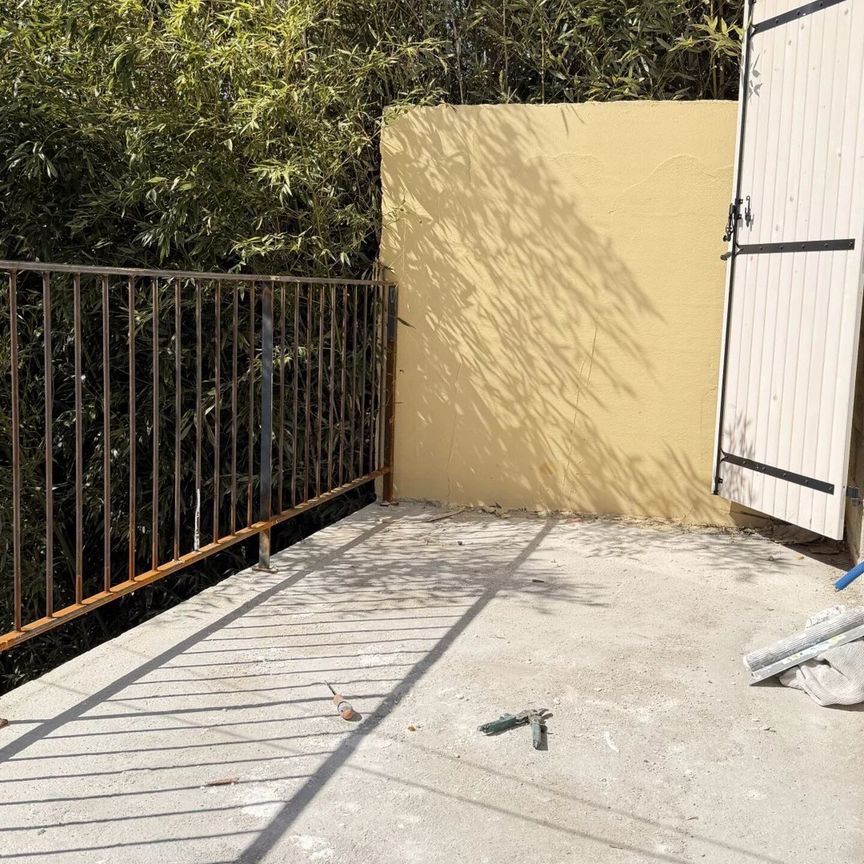 Location Appartement 2 pièces 45 m2 à Cadenet - Photo 1