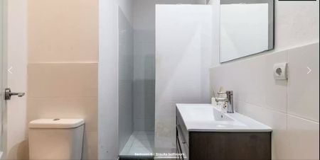 Carrer Castelló, Valencia, Valencian Community 46004 - Photo 3