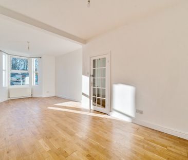 Albert Road, London, SE25 - Photo 2