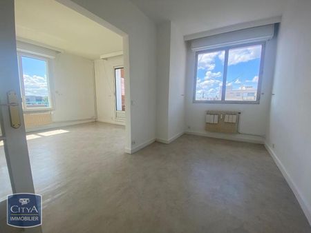 Location Appartement 3 pièces 105m² VALENCIENNES 59300 - Photo 3