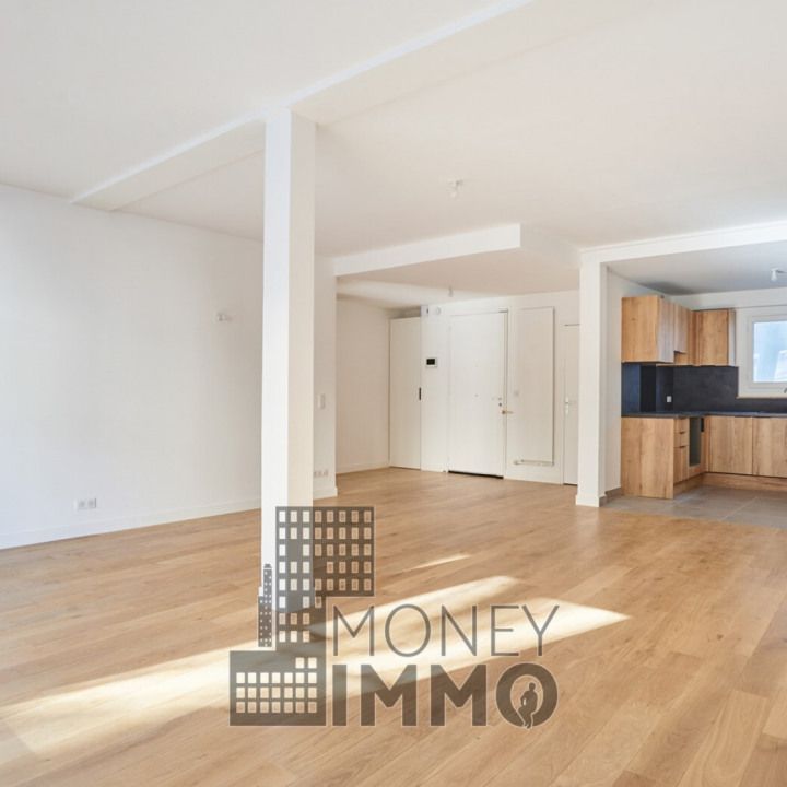 Appartement • Saint Philippe du Roule - Photo 1