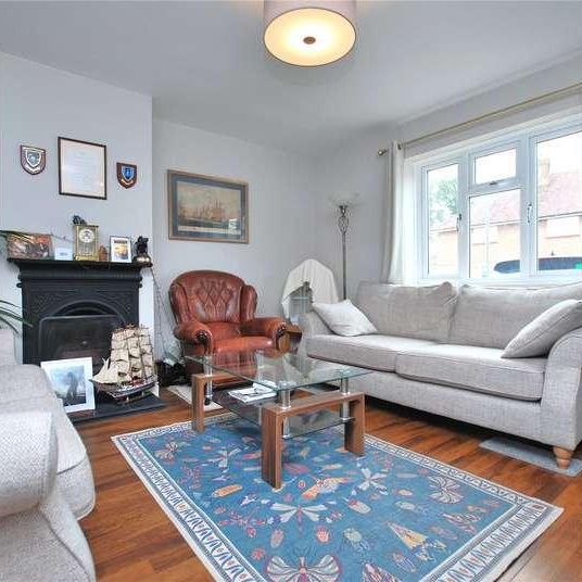 Cedar Way, Guildford, Surrey, GU1 - Photo 1
