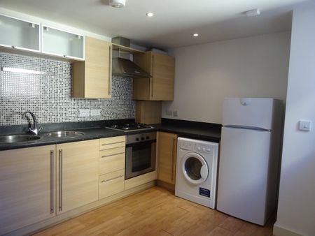 2 Bed, Apartment - Photo 4