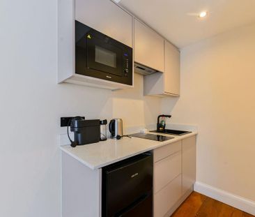 Studio to rent - Photo 5