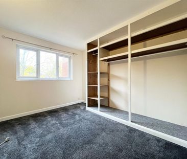 1 Bedroom Flat - Purpose Built To Let - Photo 6