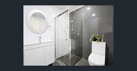 Well Presented 4 Bedroom Townhouse Close to Blacktown CBD! - Photo 4