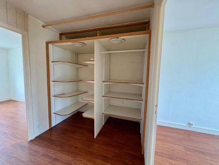APPARTEMENT T4 A LOUER A ROANNE - HOPITAL - Photo 3