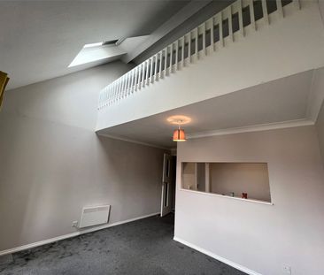 2 bedroom maisonette to rent - Photo 1