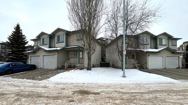 Spacious 3 Bed Duplex In The Heart Of Glastonbury. - Photo 1