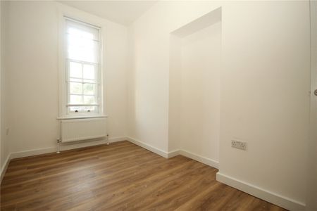 Streatham High Road, London, SW16 1DA - Photo 5