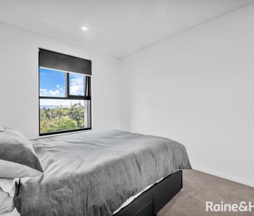 Immaculate Two Bedroom Apartment In Convenient Location - Photo 1