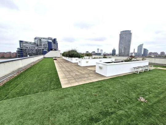 Holman Road, Battersea, London, SW11 - Photo 1