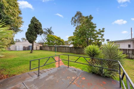 11 Second Avenue, HARRISTOWN - Photo 3