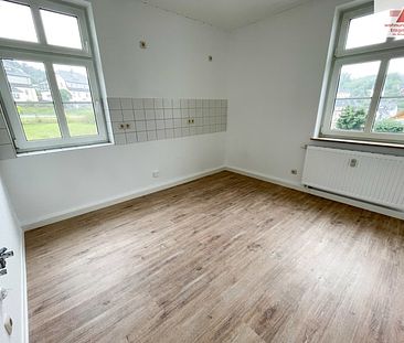 Helle 2-Raum-Wohnung im 1. Obergeschoss in Gornsdorf! - Photo 4