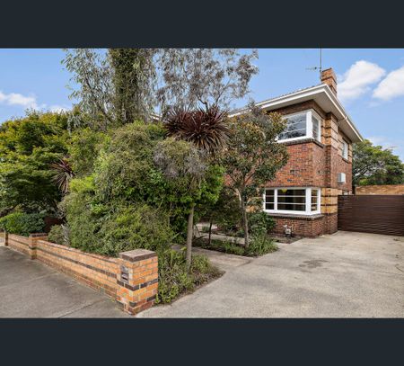 11 Studley Avenue, Kew, Vic 3101 - Photo 5