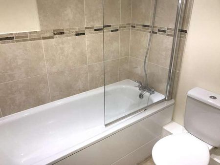 Market Street, Bracknell, RG12 - Photo 2