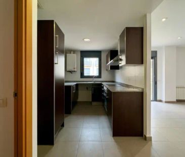 Piso en alquiler en Carrer del Ripollès - Photo 4