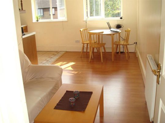 1 bedroom apartment to rent - Photo 1