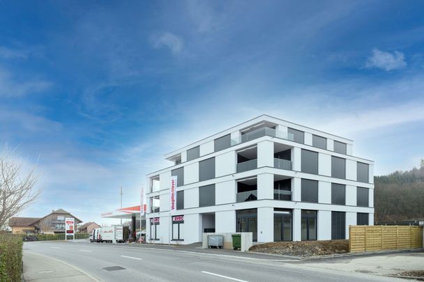 attraktive, helle 3.5 Zimmerwohnung im 2. Obergeschoss - Photo 1