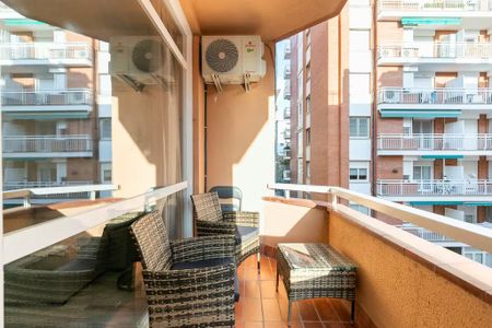 Carrer de Joan Gamper, Barcelona, Catalonia 08014 - Photo 5