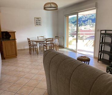 Location appartement 2 pièces 52 m² à Vals-les-Bains (07600) 4 - Photo 3