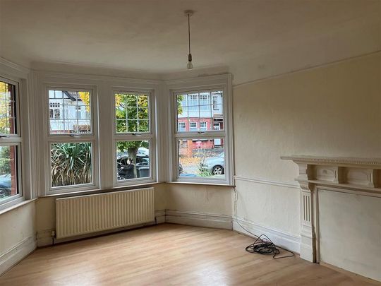 4 bedroom terraced house to rent - Photo 1