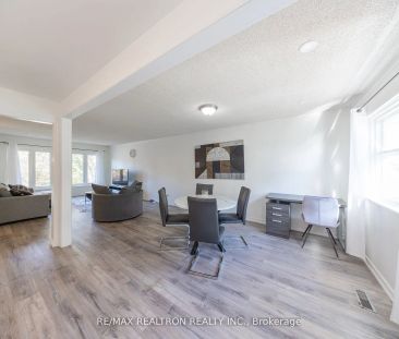 105 White Heather Boulevard #Main - Photo 3